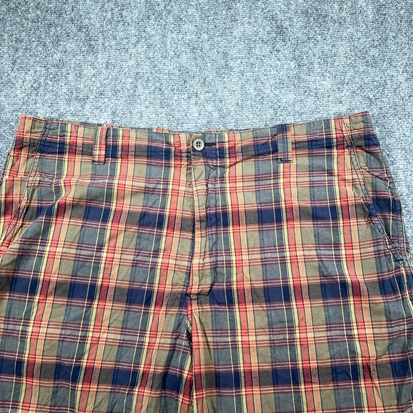 Izod Shorts Mens 40 Plaid Lightweight Golf Flat Front Preppy‎ 10" Inseam Cotton - Picture 3 of 9
